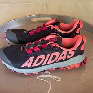 YYJ Adidas Sz 8